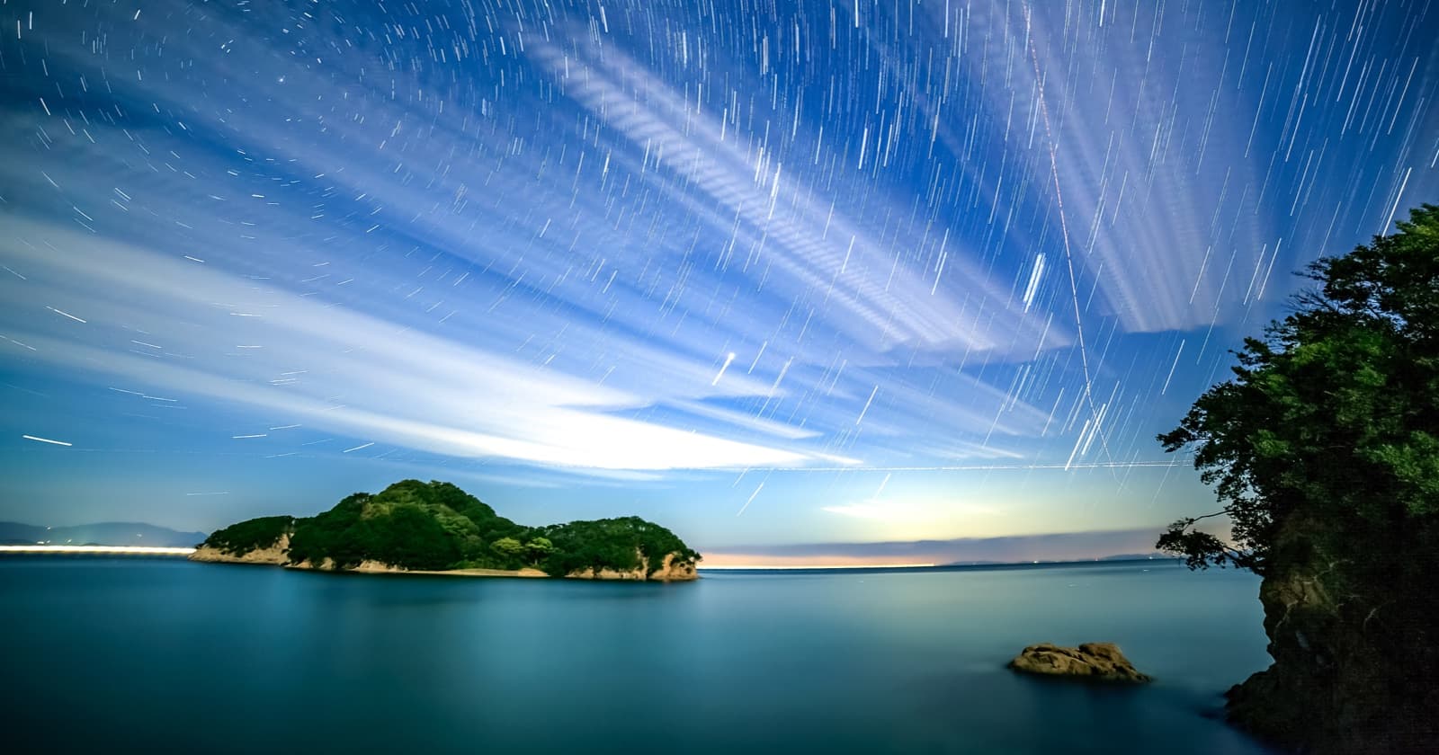 写真: 山田海岸の星景